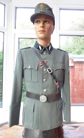 SS STANDARTENFUHRER TUNIC OF THEODOR ZITTEL..