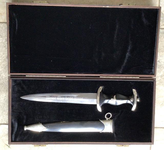 SS M33 DAGGER, GEM CONDITION,