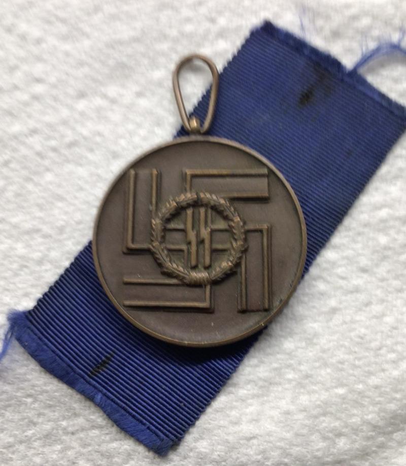 SS8YEAR LONG SERVICE MEDAL.