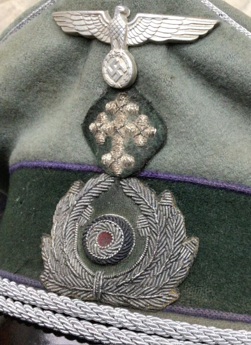 FIELD PADRE VISOR.