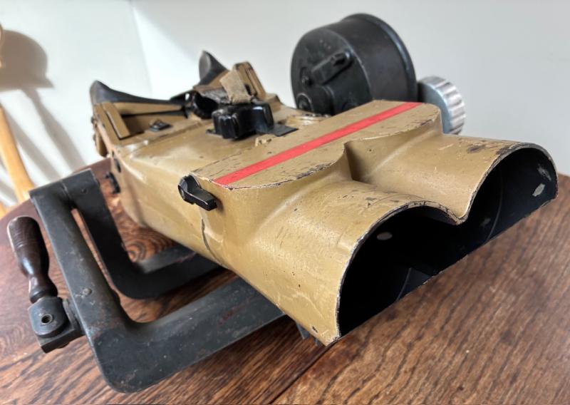 HEAVY ZEIS 12x40 RANGE FINDER WITH MOUNT.