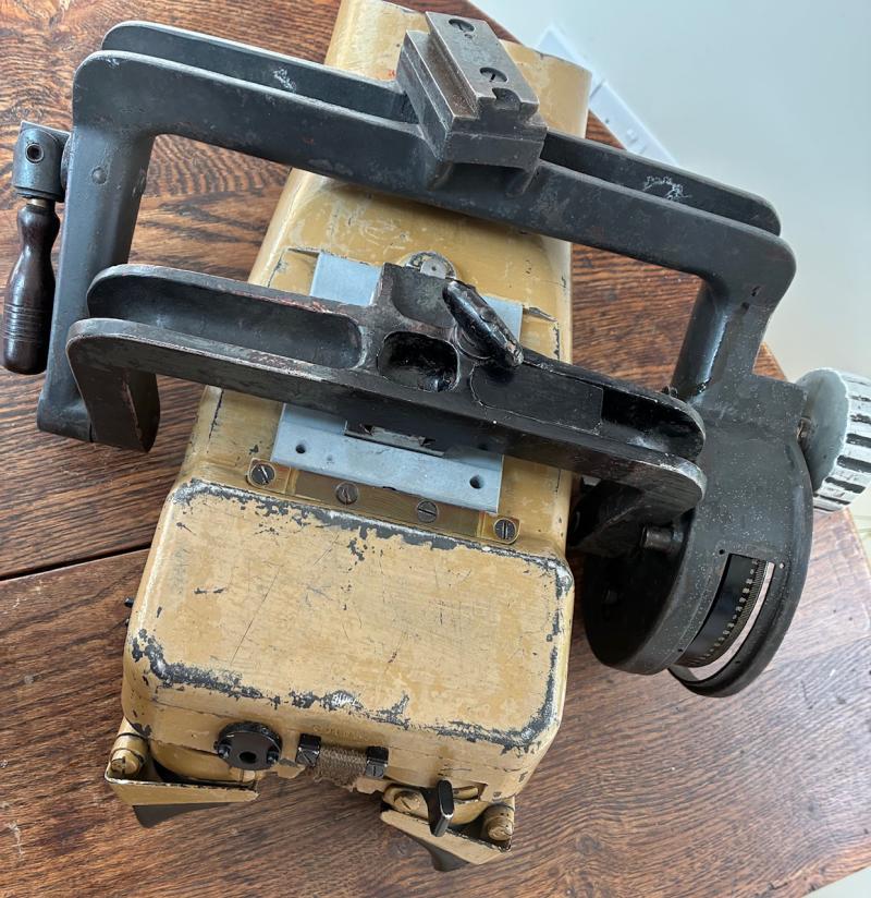 HEAVY ZEIS 12x40 RANGE FINDER WITH MOUNT.